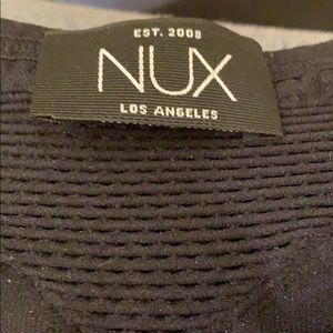 NUX stretch long sleeve crop top